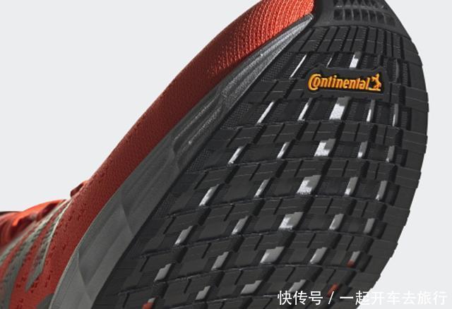  【尝鲜】想尝鲜看这里！adidas首双全掌Lightstrike跑鞋明早登场