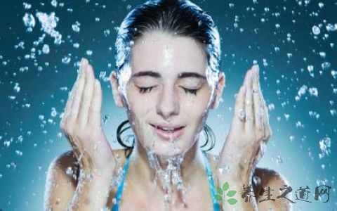 秋季要怎样给皮肤补水