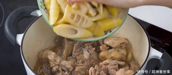  「我家」春天我家从不错过它，随手焖出一锅鲜，汤汁都舔干！