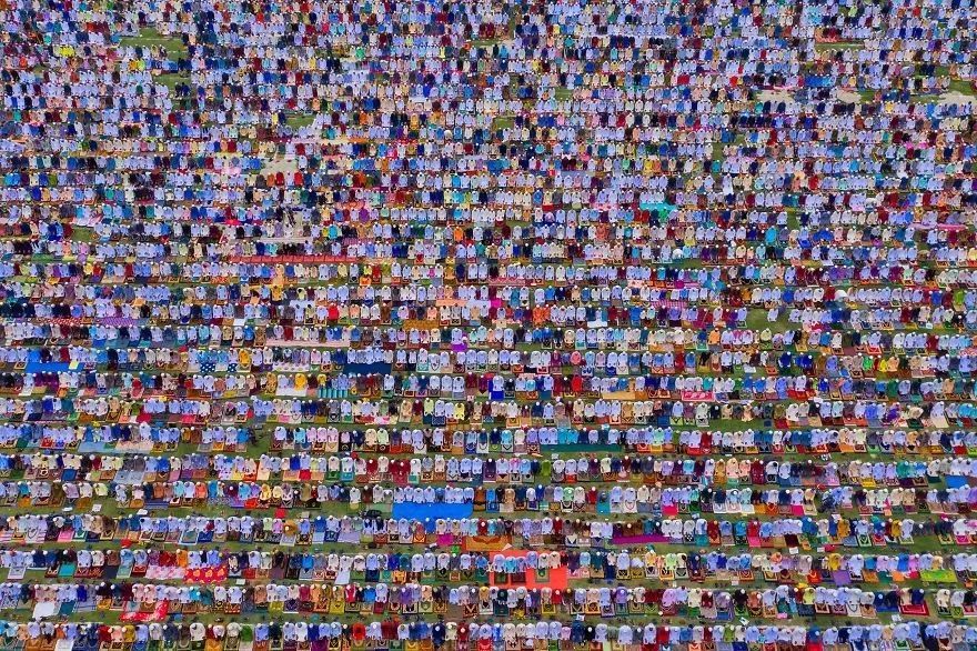 9 个月，130000 张照片，这个摄影奖公布了最终入围作品