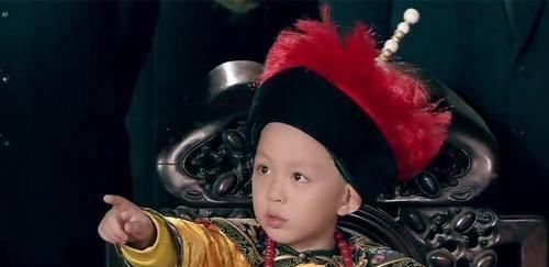 稚气:有种“整容”叫《爱情公寓》里的雷哥,如今脱起稚气,帅到发亮