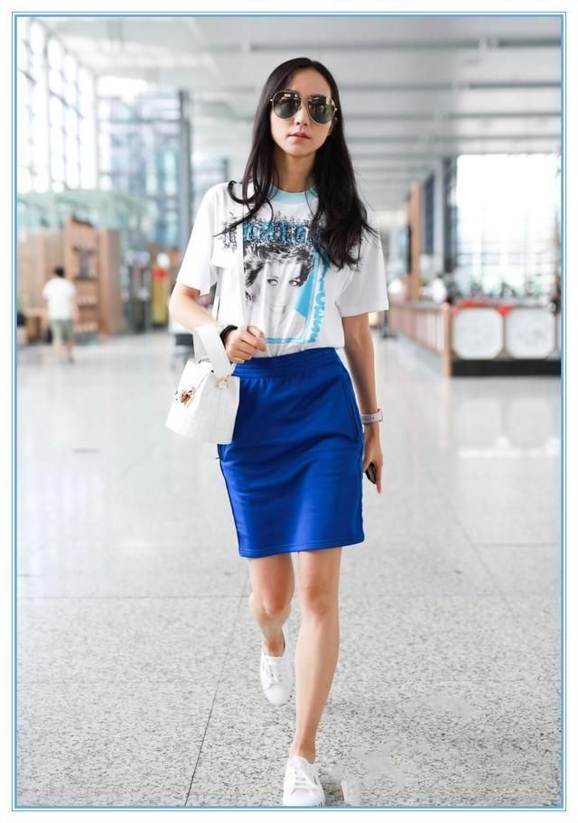 韩雪是35岁，董璇也是35岁，二人同穿包臀裙，差距竟如此尴尬？