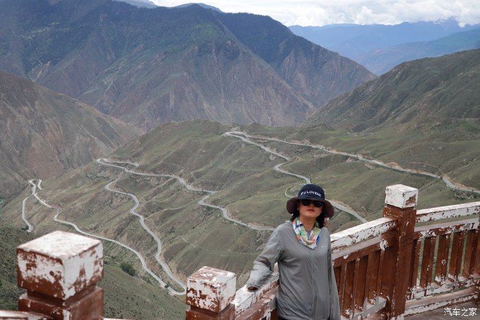 比亚迪唐新能源自驾川藏线抵达怒江72拐，何止72拐！