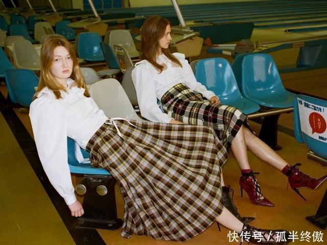  『镜头』搞颜色没前途？她镜头下的少女配色，温暖又高级