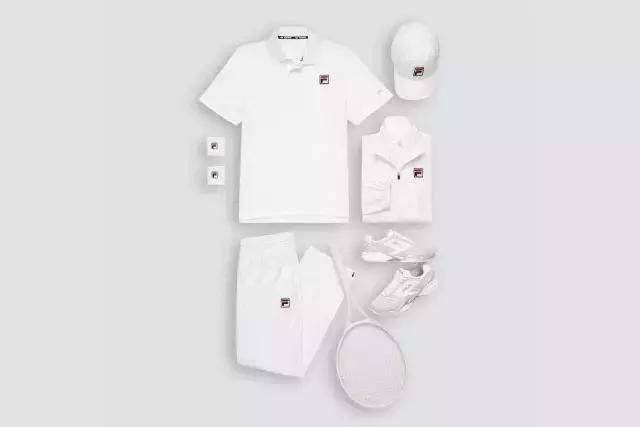 Nike设计师偷懒更不走心，温网战袍设计阿迪又赢了