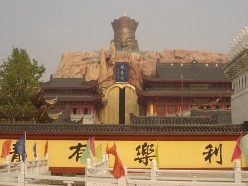 中国最“正经”的寺庙，不收门票香火钱，禁止穿超短裙女游客入内