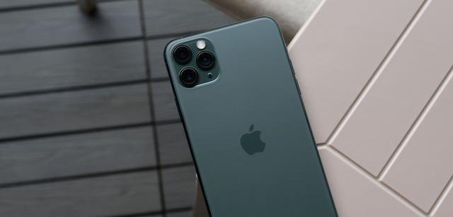  『信号不好』苹果iPhone11Pro已完成使命，降至新低后仍不敌果粉观望情绪