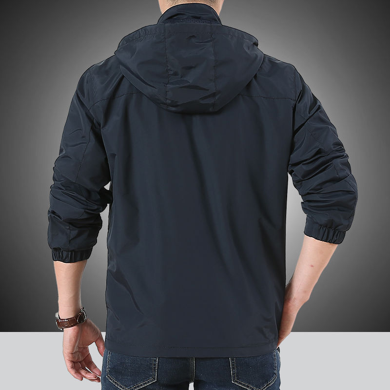 这款式”冲锋衣”，比大衣帅气比夹克时髦，我给老爸送2件