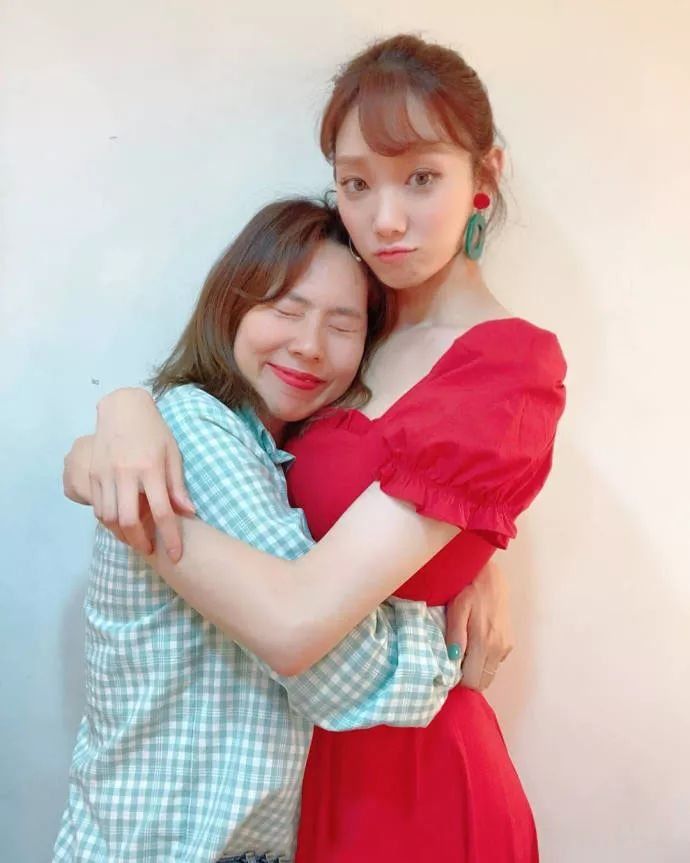 戚薇女儿可以C位出道了， 大S复出胖成水桶腰?|Star星私搭|