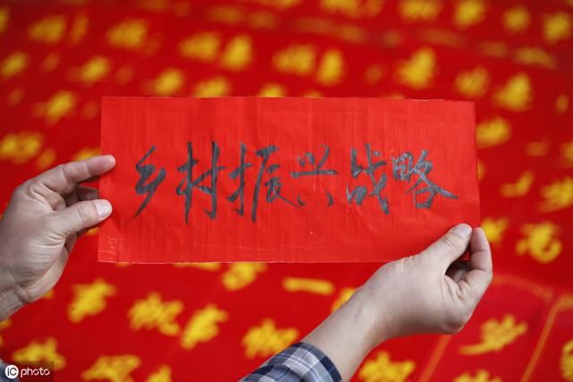 农村现状如何？老农哭泣：连个年轻人的影子都看不到，还怎么发展