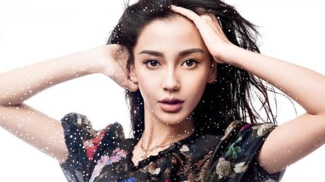 杨颖工作室回应饭店收手机，言论纯属子虚乌有，已启动法律程序