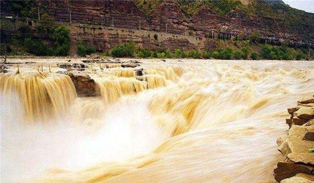 60年黄河治理泥沙16亿吨成3万吨，河水清了却来一个不幸的消息