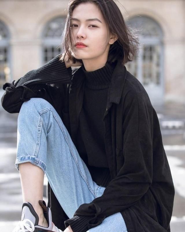 「身穿搭中」宋威龙女朋友赵佳丽是何方神圣？看她穿搭，就知道她不简单