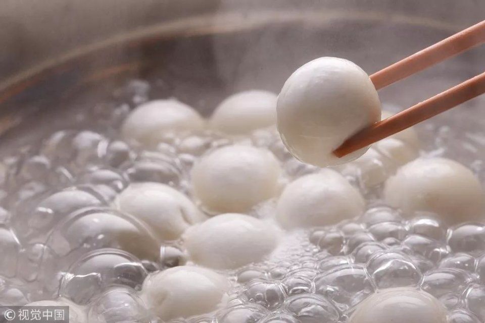 这种元宵吃4粒竟是1碗米饭热量!如何健康吃?