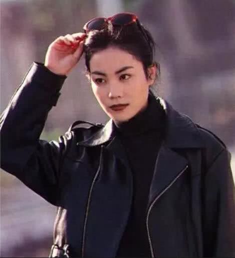 25年前的王菲冷酷与娇艳并存，宋丹丹欧美范十足而张柏芝是真好看