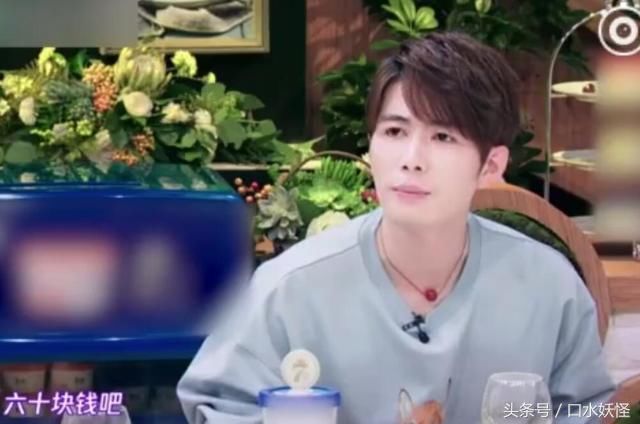 范冰冰曾澄清“面膜谣言”，现却被陈学冬“打脸”：敷面膜吃火锅