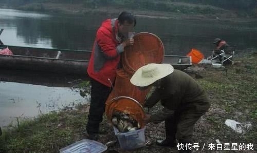 「天气」这里的鱼不仅多, 而且傻, 钓鱼拉得手抽筋
