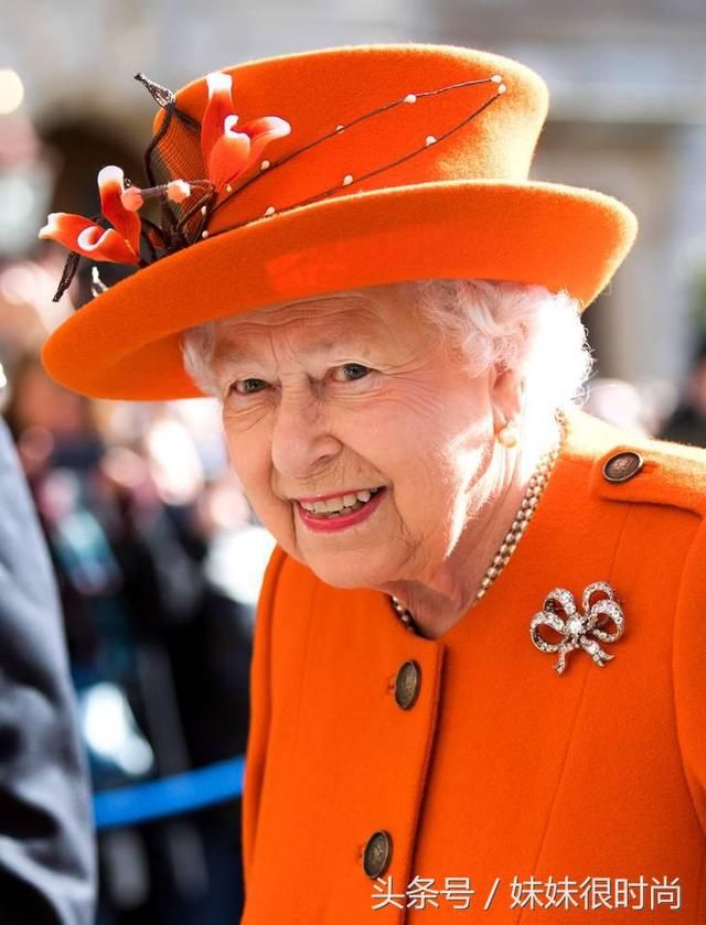 凯特王妃从没穿着橙色服装，是凯特带不起来还是在刻意回避什么?