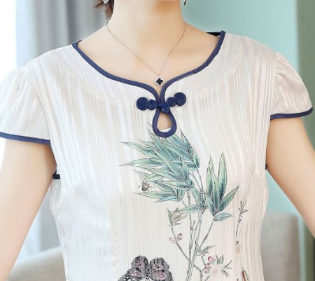 女人45岁别服老，穿这12款旗袍，年轻20岁不止，女人味十足