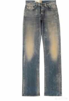 女生最讨厌男生穿成什么样?