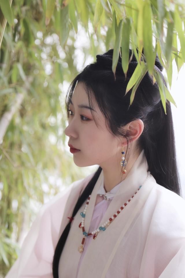 「每天一首古诗词」《古意呈补阙乔知之 / 独不见》唐 沈佺期