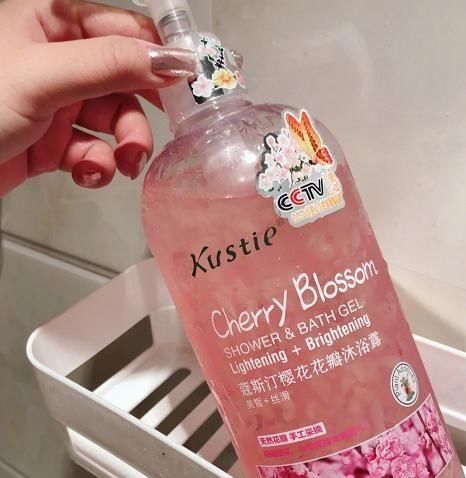  『适合自己』这些鸡肋的护肤品,难用又浪费钱,千万不要买!