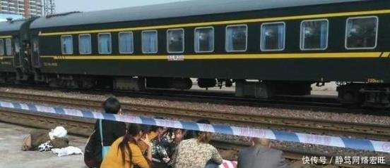 河南较落后的一个火车站, 多年没有卫生间, 如今终于要改建了!