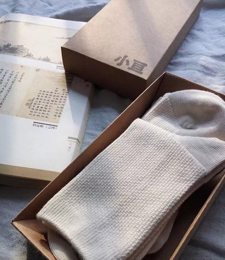 杨幂、蒋欣、张馨予都在这样穿，你离时尚还差一个它|100%有机纯