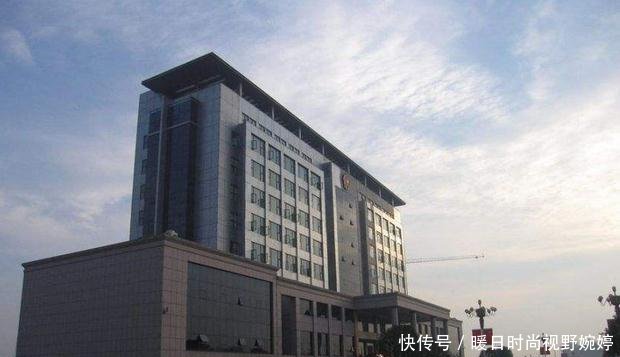 全国最牛的镇！竟同时拥有飞机场、高铁站、火车站