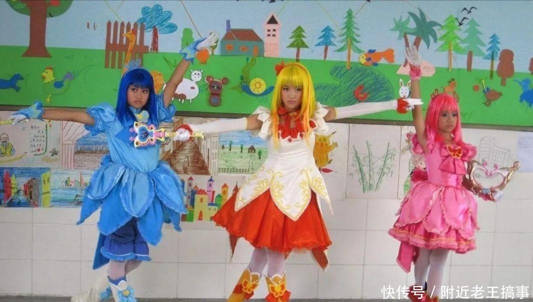 「漂亮」小时候的我们有多天真,放着漂亮小姐姐不追,偏着迷于五毛钱特效