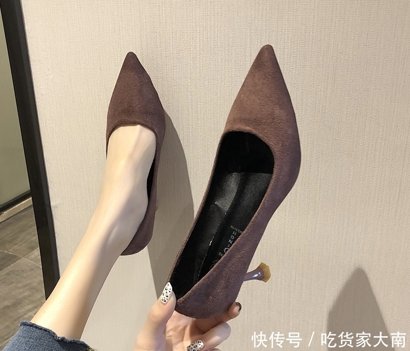  [高跟鞋]好的高跟鞋, 一点也不累脚, 你觉得呢?