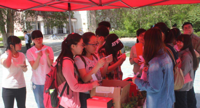 属于这4类情况的人员，即使不参加考试，也能做公务员！