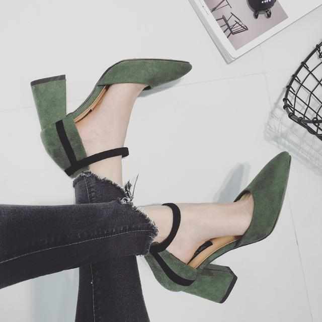 自信的女生, 都有一双高跟鞋,尽显高贵优雅的名媛气质