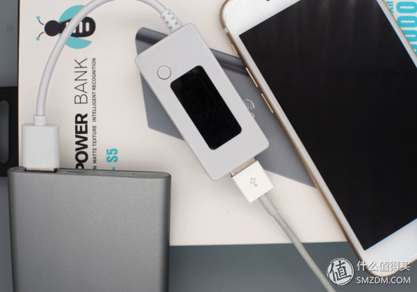小身材有大智慧，奥睿科萤火虫移动电源评测