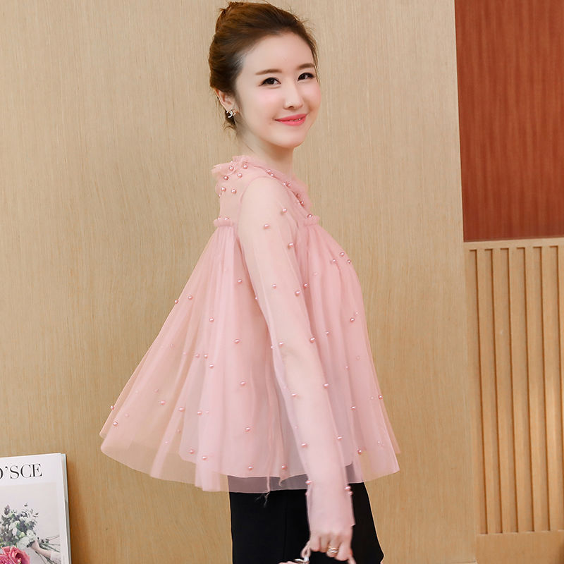 别再穿普通打底衫，太土了!现流行这样的雪纺衫，怎么穿怎么美