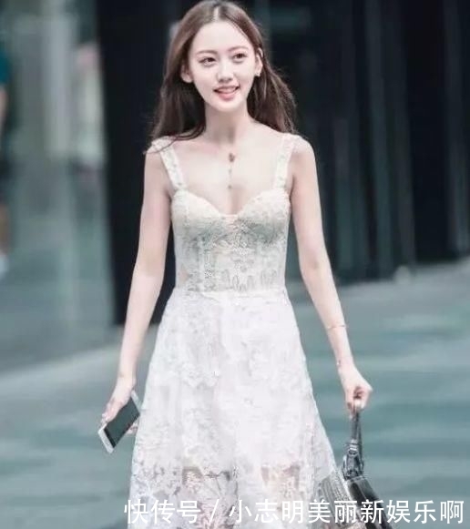 「小姐姐」最经典的黑色,看路人小姐姐怎么把它穿出性感