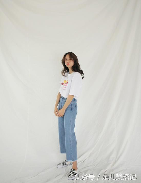 皮肤黄穿衣服好看?这几种穿搭绝对美!