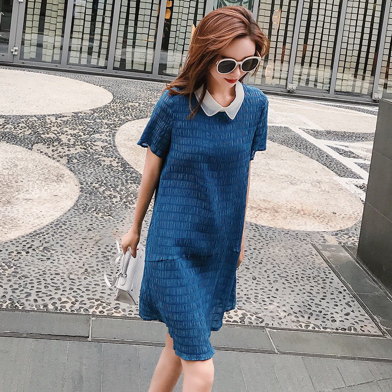 太美了，时而俏皮，时而优雅，会穿连衣裙的女人，美的独一无二