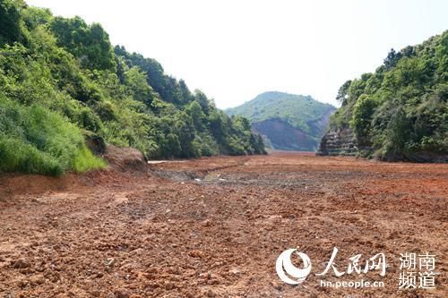『补山』【寻一江碧水】湖南:补山复绿 为矿山“重披绿衣”