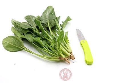  过敏症状：皮肤过敏的原因 换季竟会引起这个问题