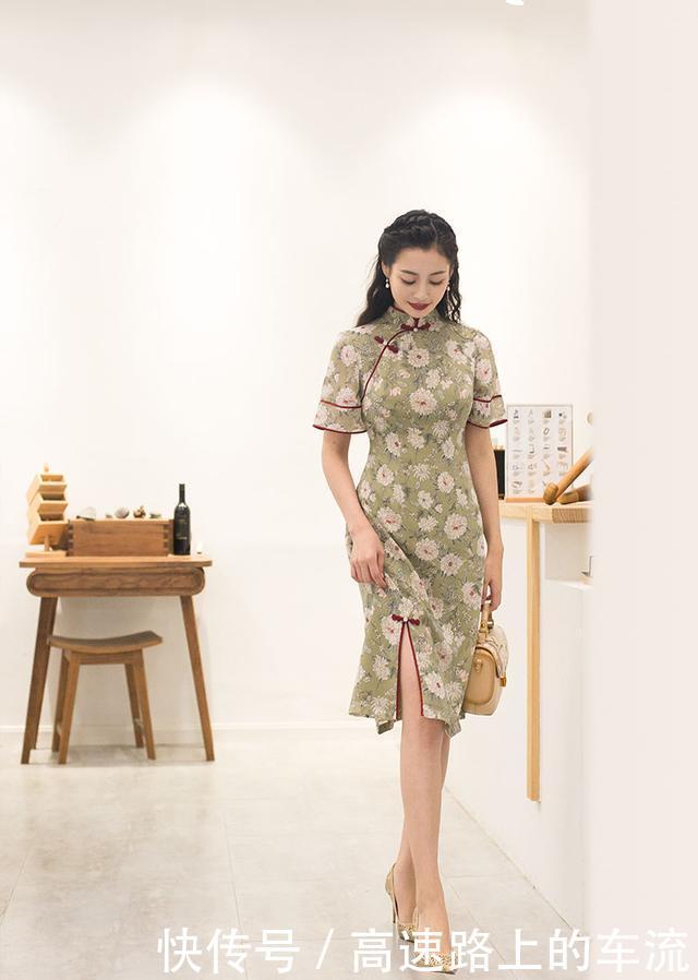 复古:春天连衣裙烂大街,今年流行的是“旗袍裙”,这也太好看了!