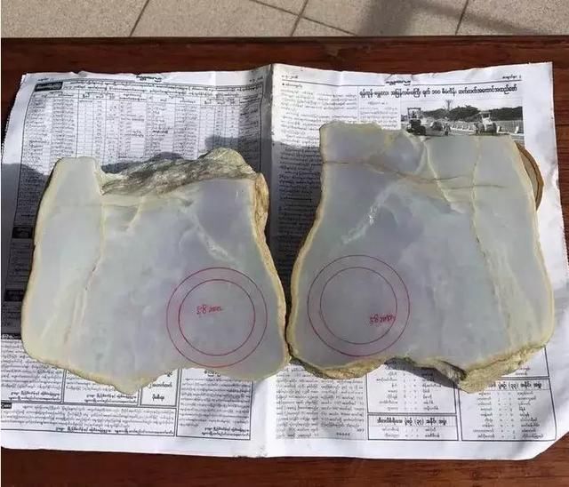 580万缅币拿下的原石，切开后裂得一塌糊涂，最后却大失所望！