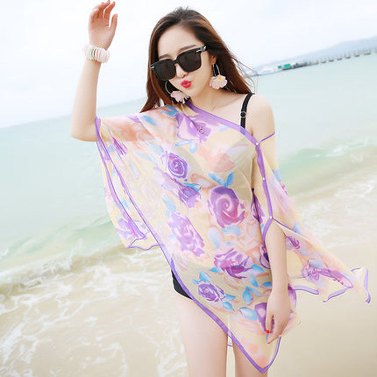 怪不得男人总爱往海边跑，现在女人不穿泳衣穿这个，真是婀娜多姿