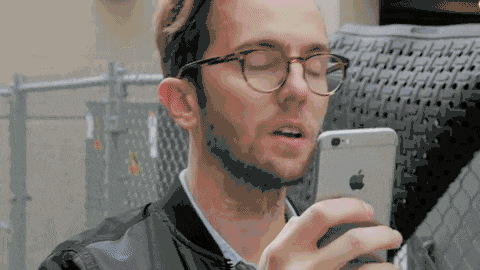 INS上的假白富美蹭明星热度狂练硅胶臀，还熬夜P图P到肾虚?