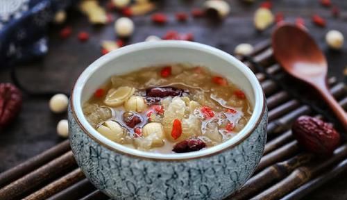  『女人』聪明女人就要学会保养自己，变得美美的，还愁没人疼咱吗？