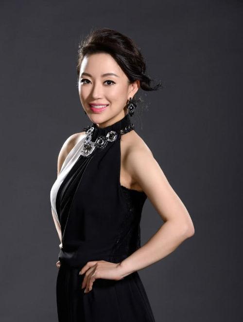 潘晓婷最迷人的4张照片，图1让人上火，图4我愿意倒插门！