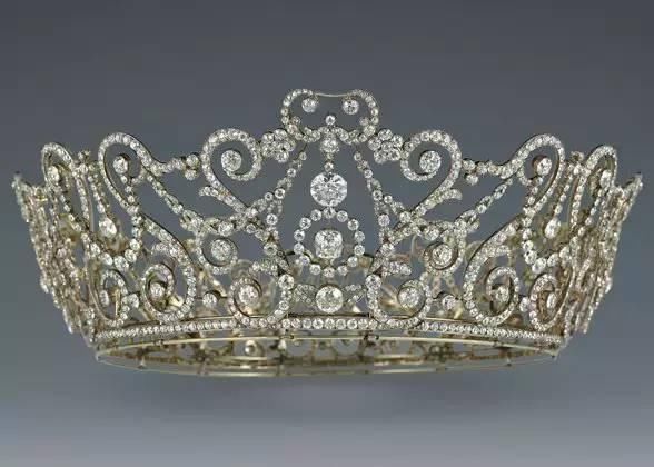 英国女王的珠宝，每一件都价值连城!