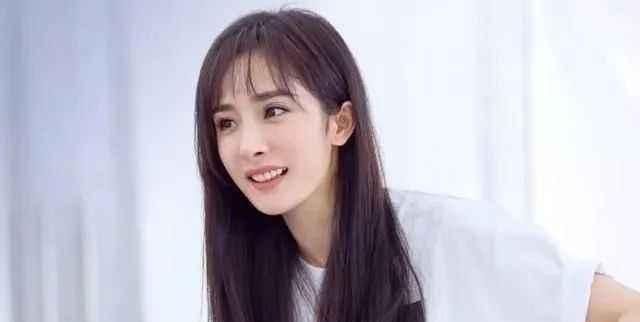  『女生』男生喜欢女生留的几款短发造型,不需要担心颜值,脸再大也很耐看