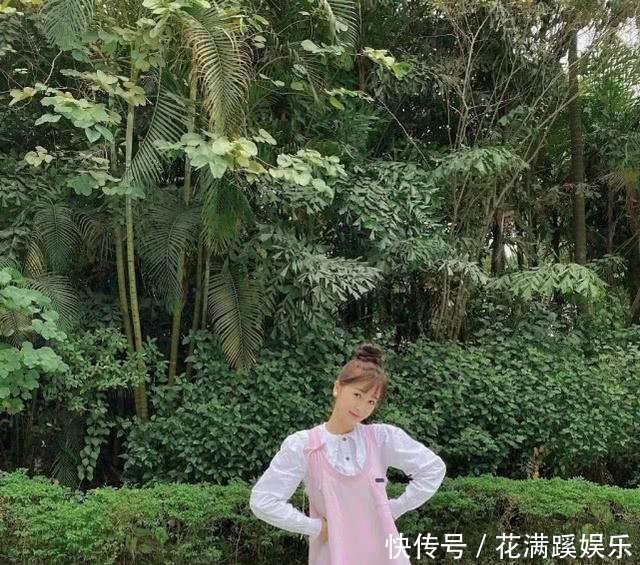 不再:领跑早春的时髦娃娃领,穿上它不止可爱,也能让你的装扮不再普通