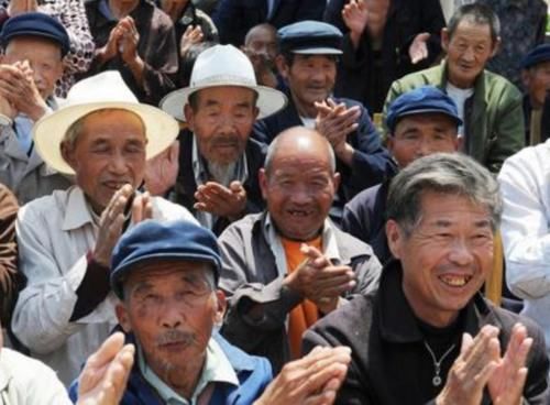  [因素]退休人员注意：这4个因素，决定公司员工的“养老金”高低